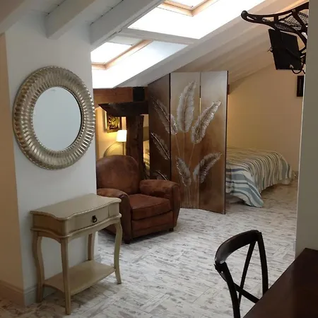 Rurales La De Piedra Apartment *
